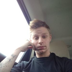 Meet your Posher, Derek